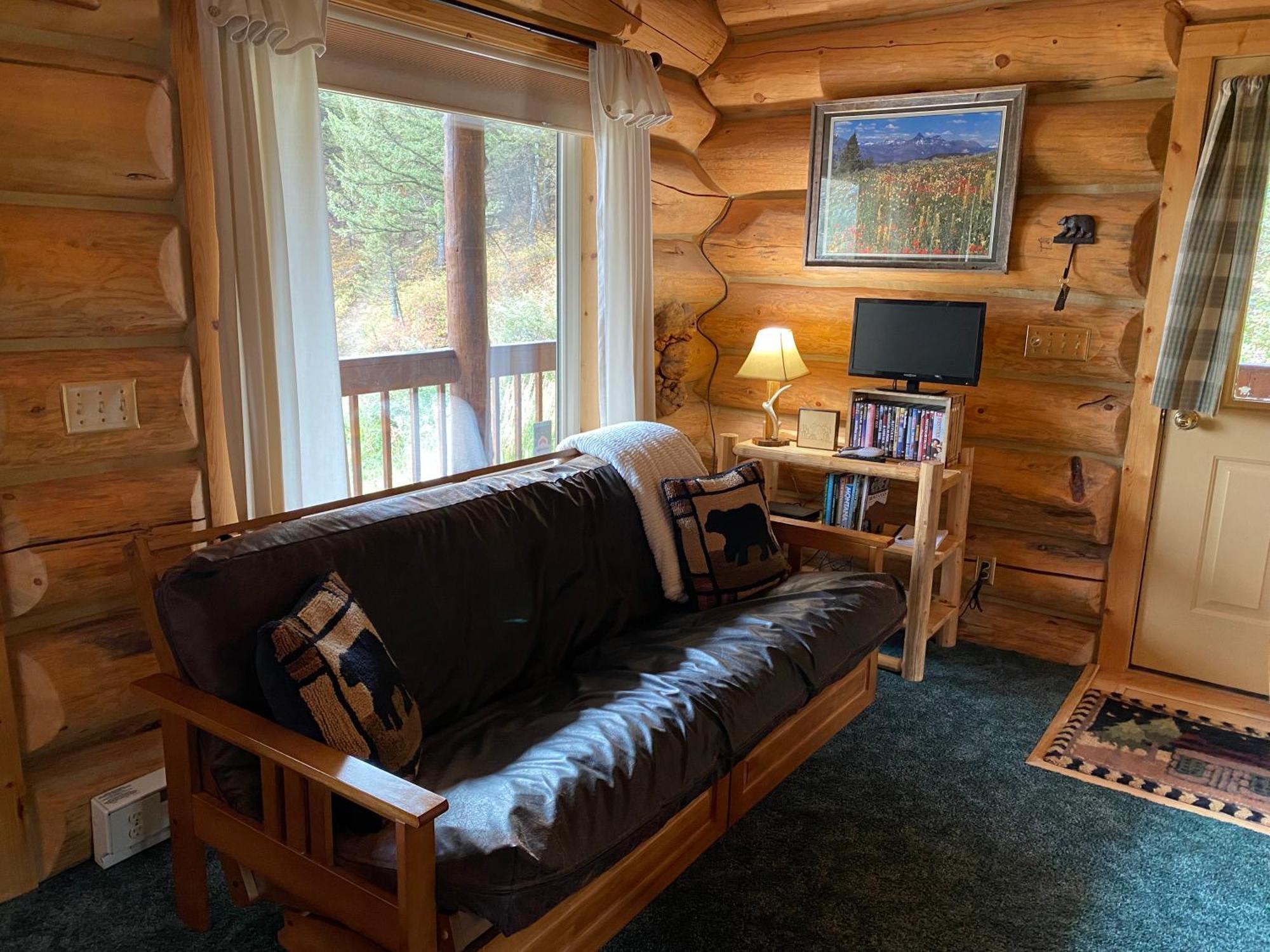 Two Bears Inn Bed & Breakfast 레드 로지 외부 사진